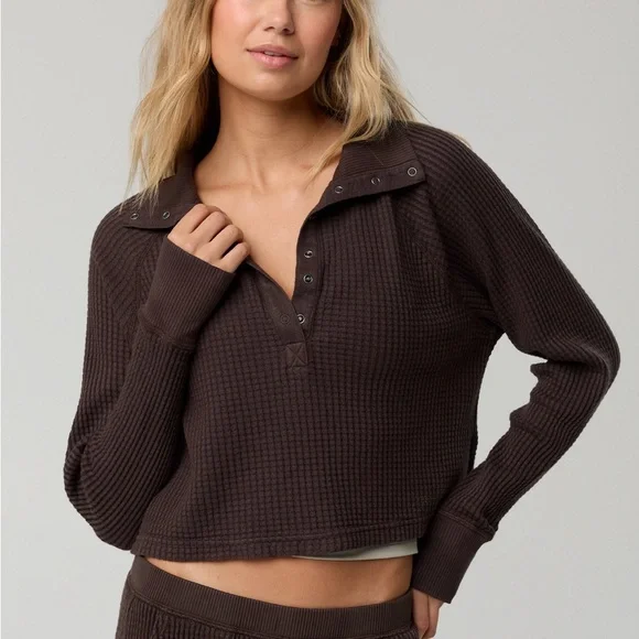 Aerie Offline Dark Brown Waffle Henley Size S Never Worn - Picture 1 of 6